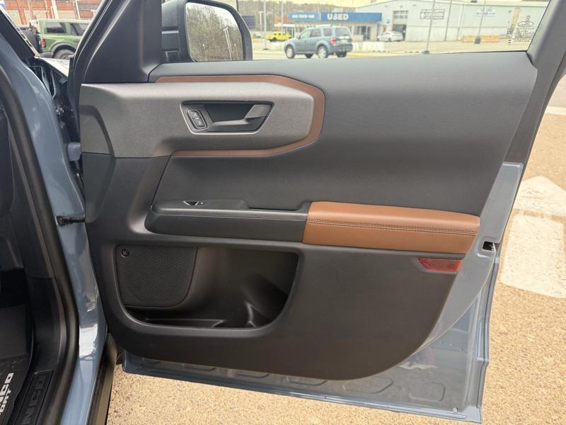 new 2025 Ford Bronco Sport car, priced at $34,000