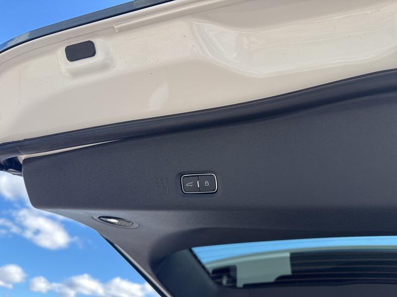 new 2025 Ford Expedition Max car, priced at $88,442