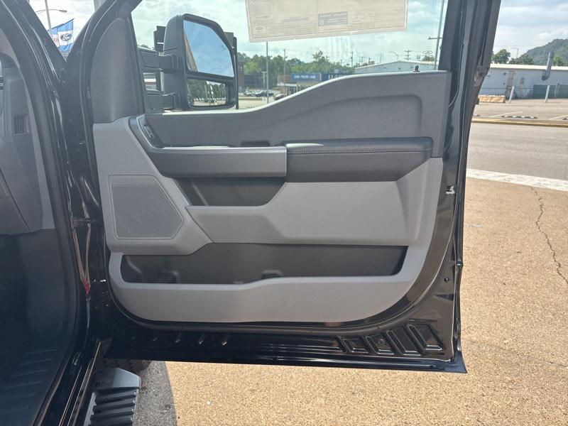 new 2025 Ford F-350 car, priced at $50,146
