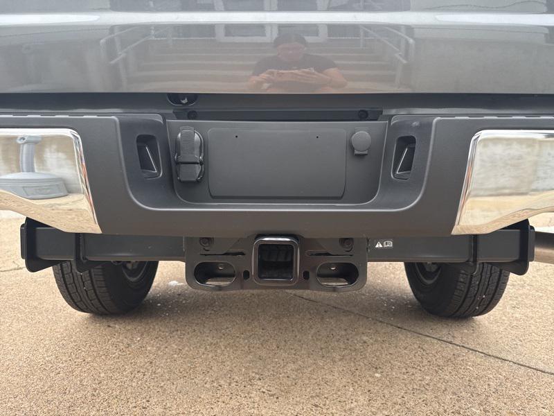 new 2025 Ford F-350 car, priced at $48,262