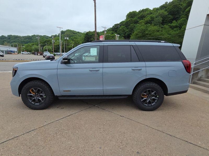 new 2026 Ford Expedition car, priced at $86,065