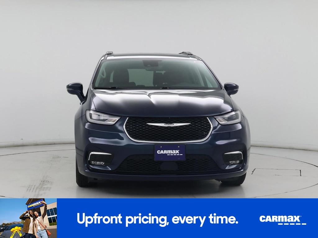 used 2022 Chrysler Pacifica car, priced at $24,998
