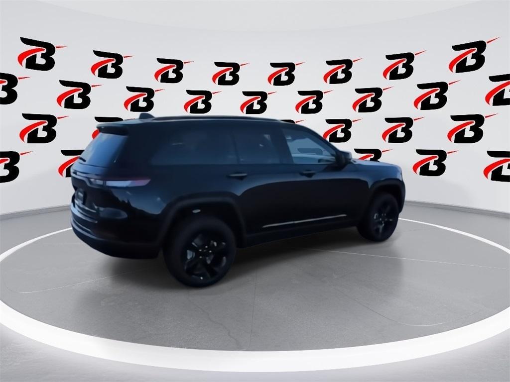 new 2025 Jeep Grand Cherokee car, priced at $45,754