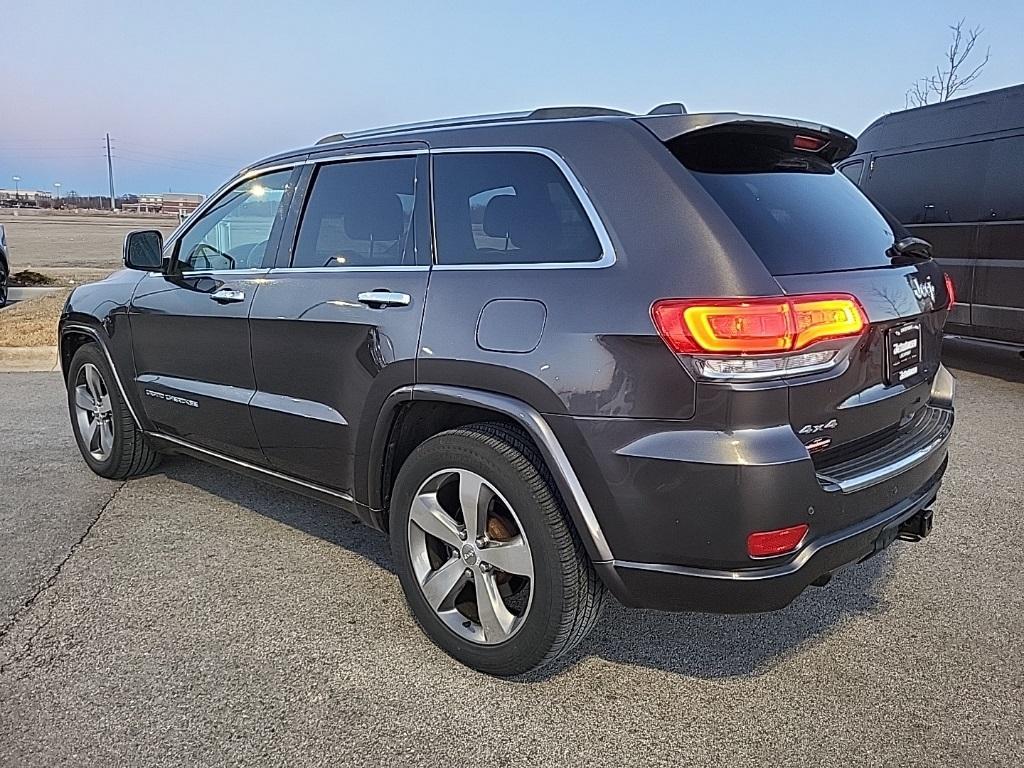 used 2015 Jeep Grand Cherokee car, priced at $13,900