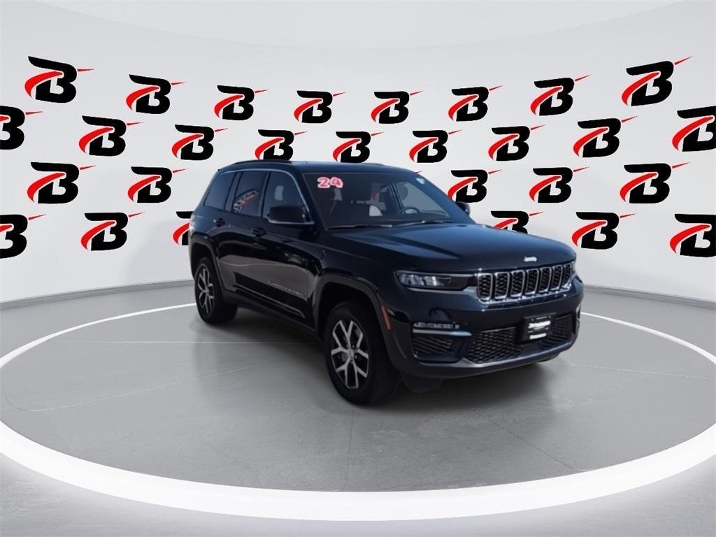 used 2024 Jeep Grand Cherokee car, priced at $35,900