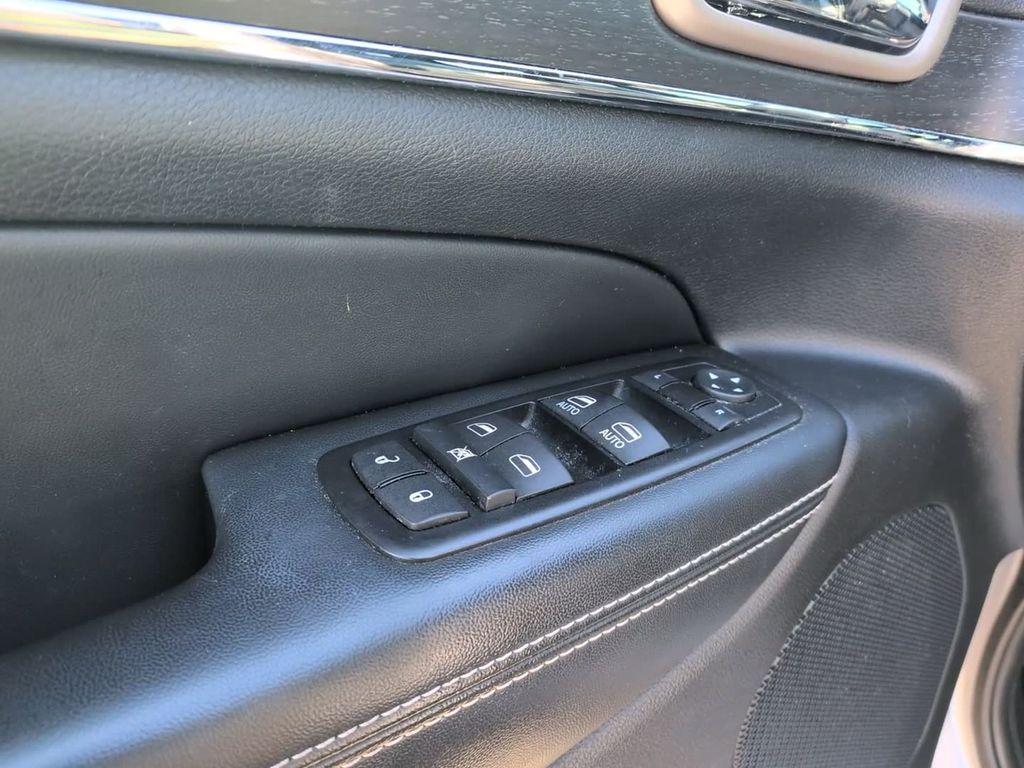 used 2015 Jeep Grand Cherokee car, priced at $13,200