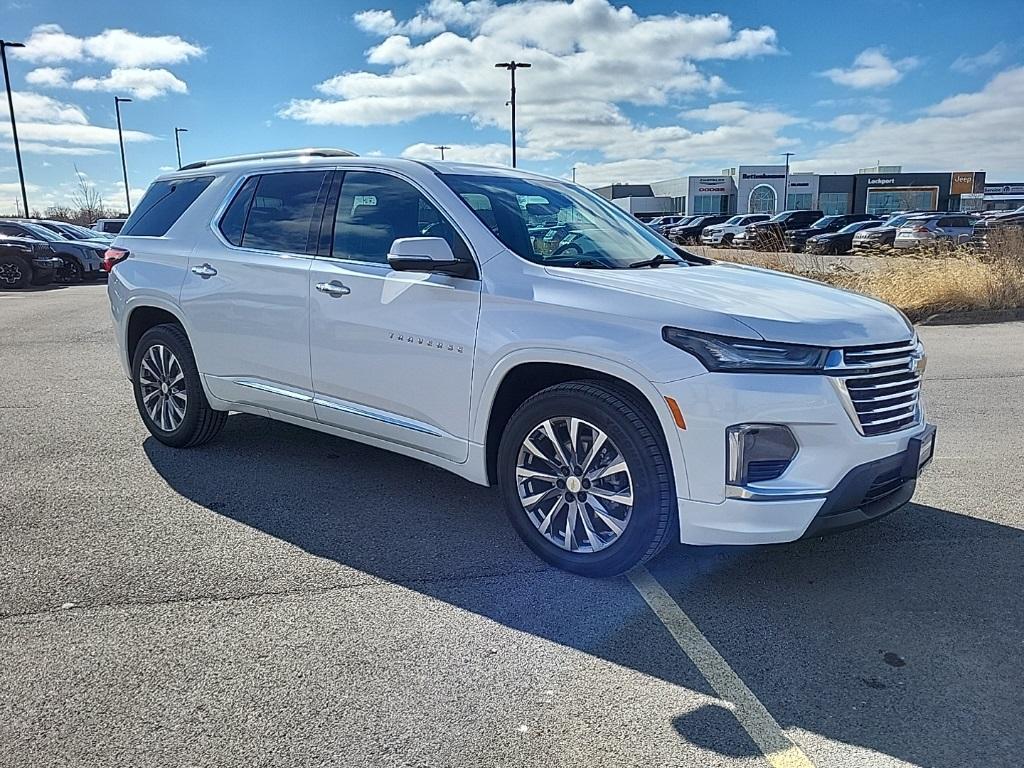 used 2023 Chevrolet Traverse car, priced at $29,900