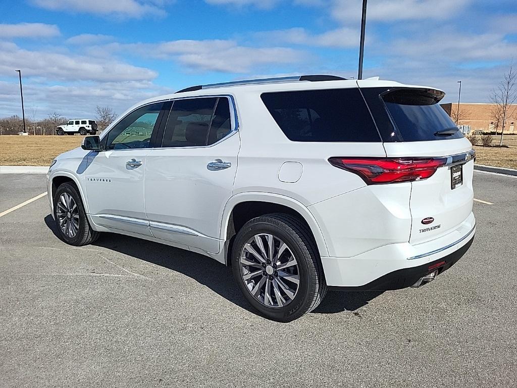 used 2023 Chevrolet Traverse car, priced at $29,900