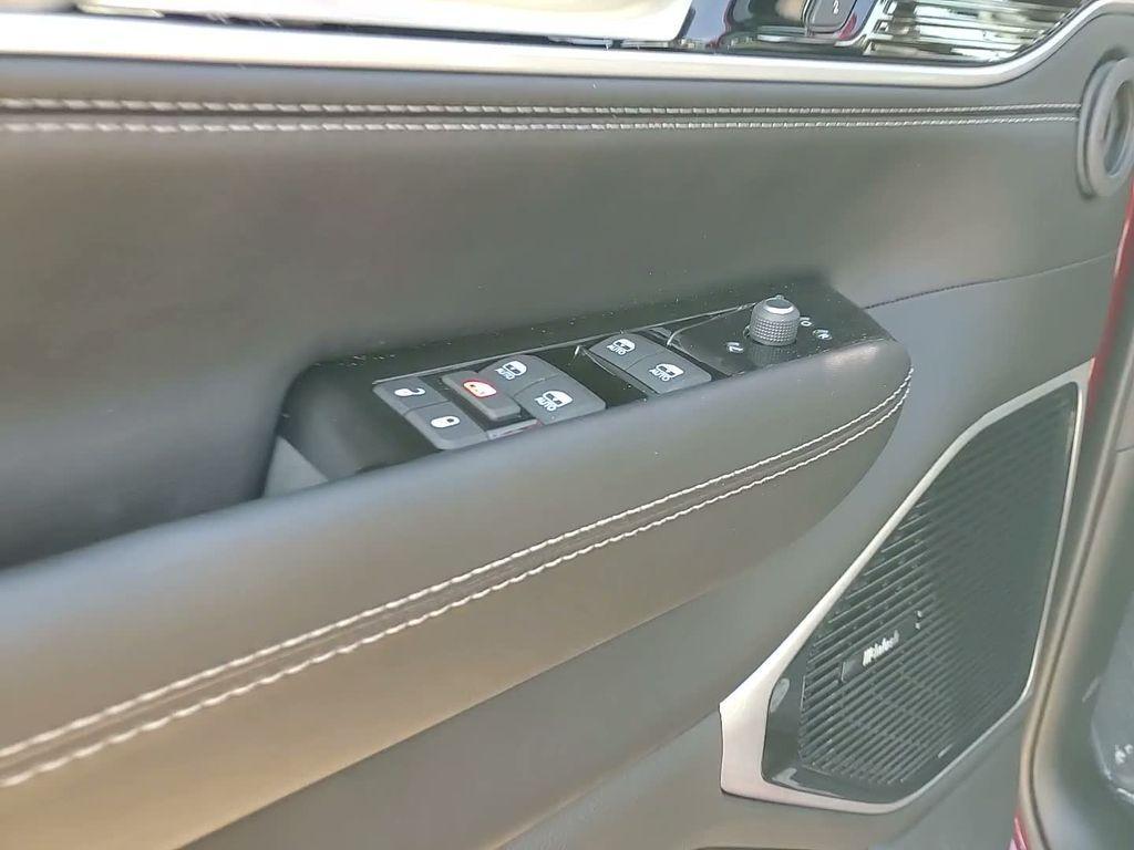 new 2026 Jeep Grand Wagoneer car, priced at $72,712