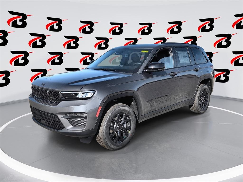 new 2025 Jeep Grand Cherokee car, priced at $39,999