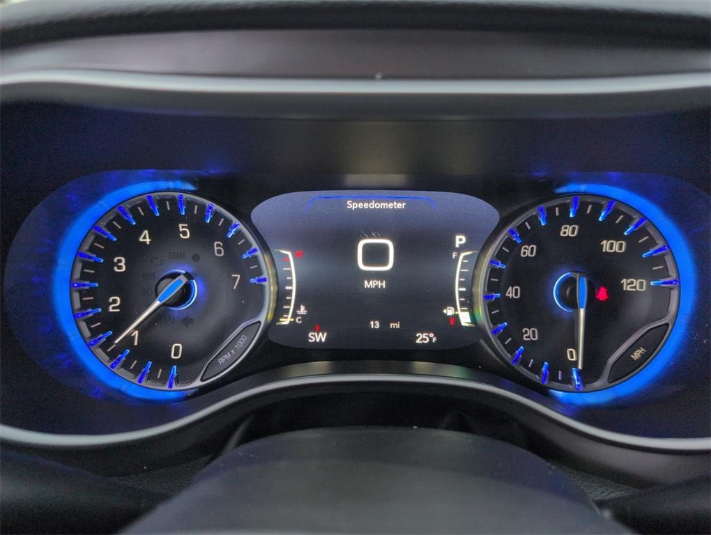 new 2026 Chrysler Pacifica car, priced at $39,275