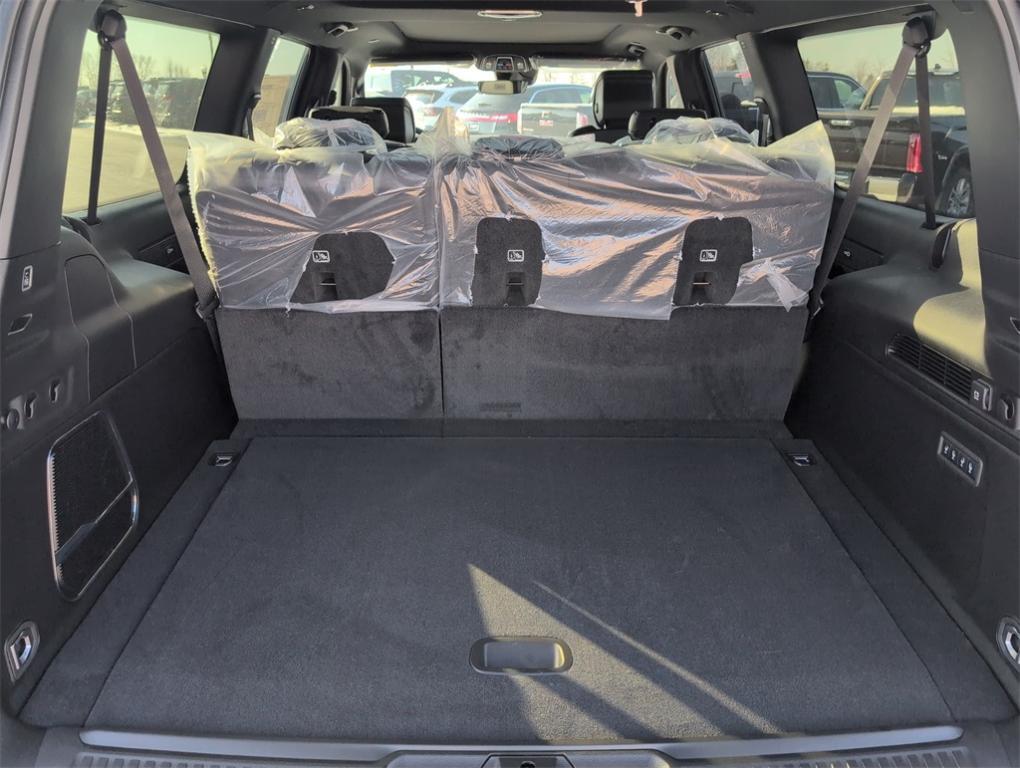 new 2026 Jeep Grand Wagoneer car, priced at $75,275