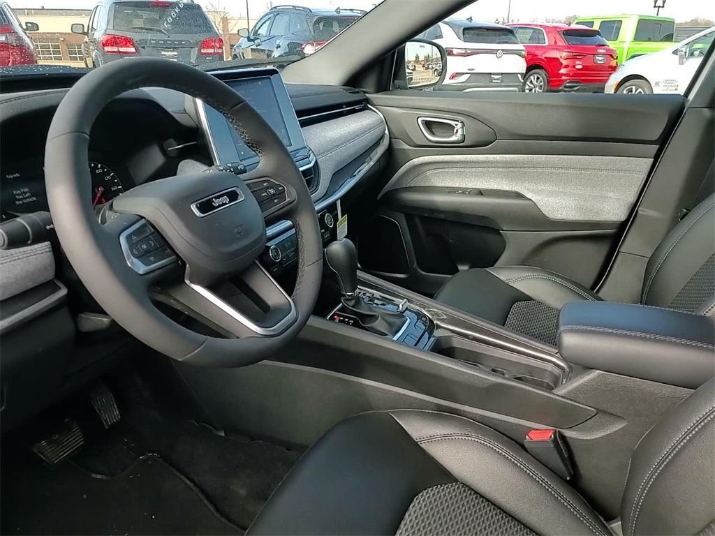 new 2026 Jeep Compass car, priced at $27,999