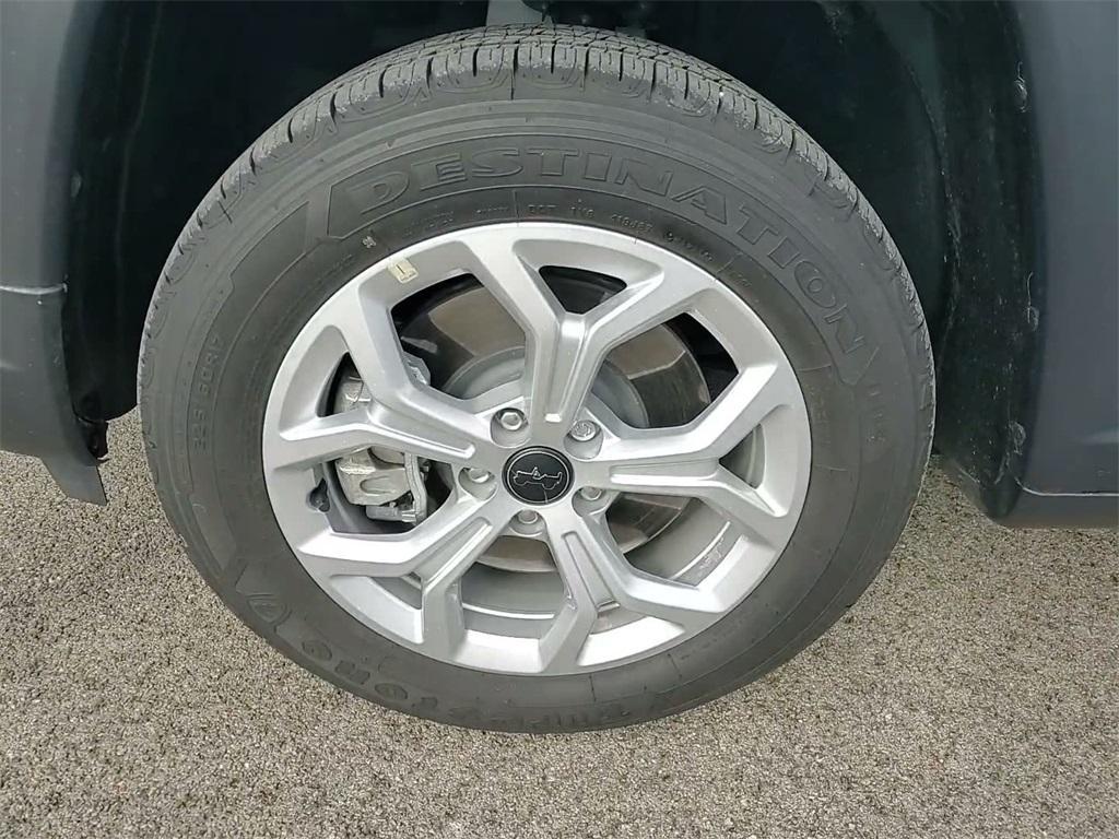 new 2026 Jeep Compass car, priced at $27,999