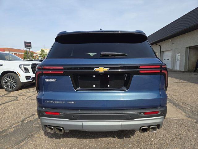 used 2026 Chevrolet Traverse car, priced at $44,994