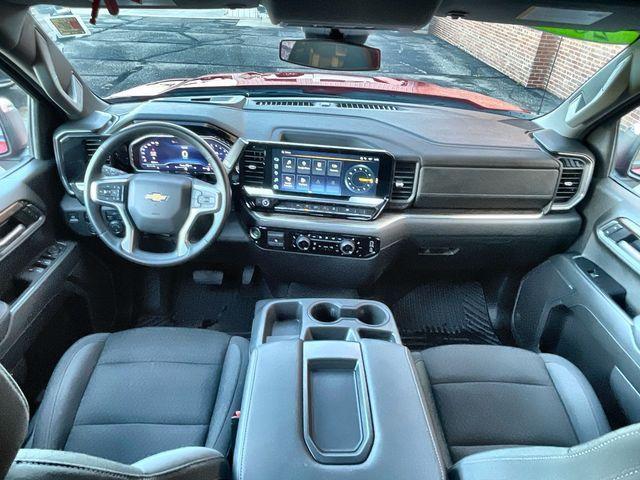 used 2025 Chevrolet Silverado 1500 car, priced at $42,276