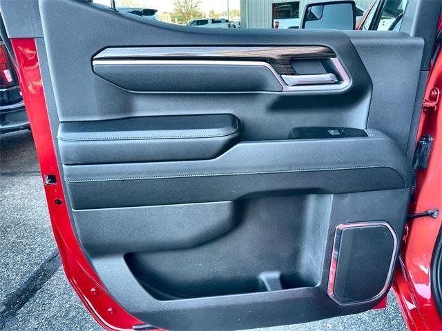 used 2025 Chevrolet Silverado 1500 car, priced at $44,995