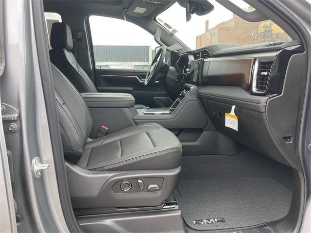 new 2025 GMC Sierra 2500 car, priced at $81,109