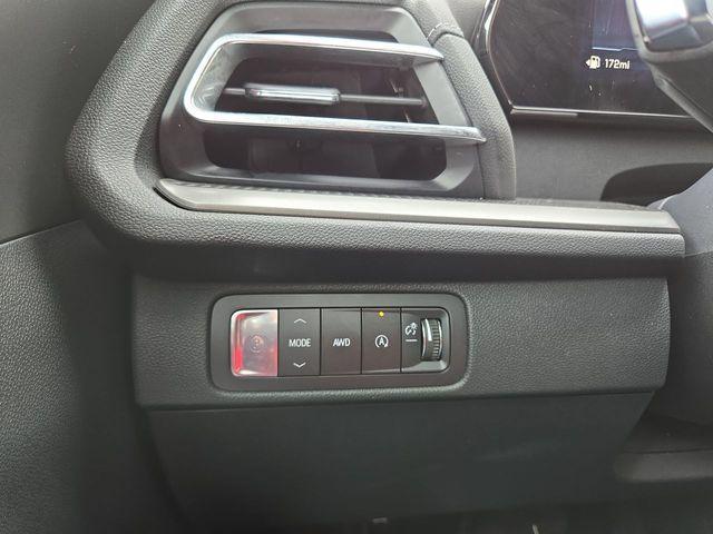 used 2026 Chevrolet Traverse car, priced at $43,995