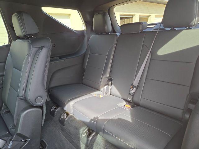 used 2026 Chevrolet Traverse car, priced at $44,495