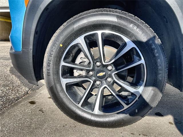 used 2025 Chevrolet TrailBlazer car, priced at $23,495