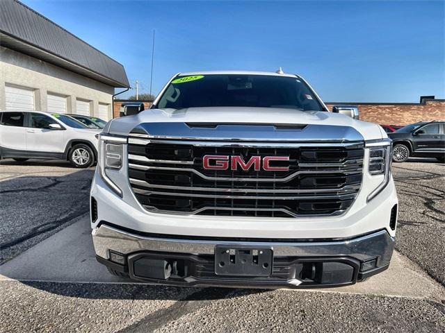 used 2025 GMC Sierra 1500 car, priced at $44,225