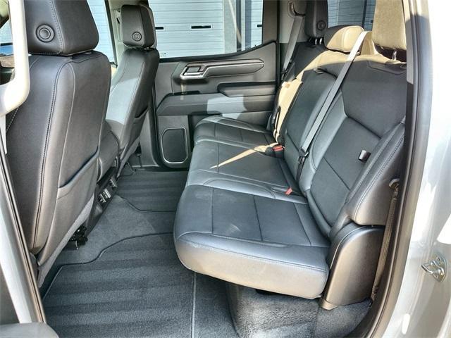 used 2025 GMC Sierra 1500 car, priced at $44,225