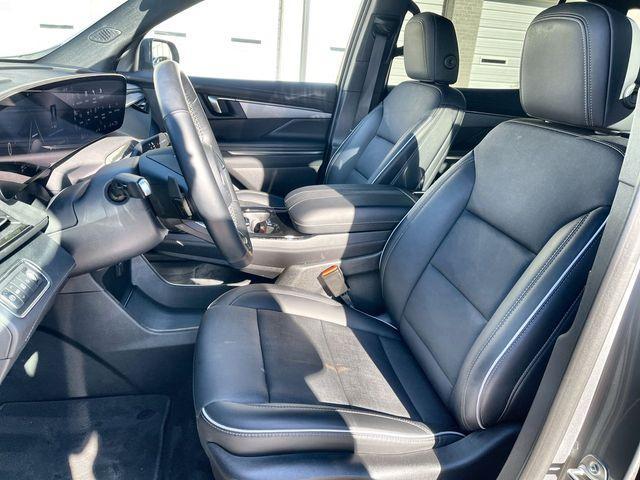 used 2025 Buick Enclave car, priced at $34,342