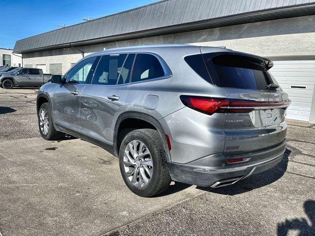used 2025 Buick Enclave car, priced at $34,342