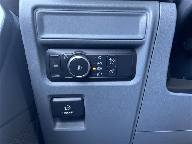 used 2022 Ford F-150 car, priced at $36,294