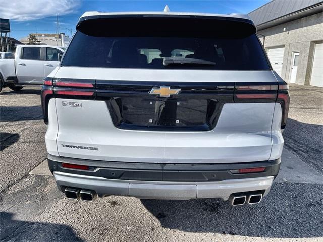 used 2025 Chevrolet Traverse car, priced at $35,495