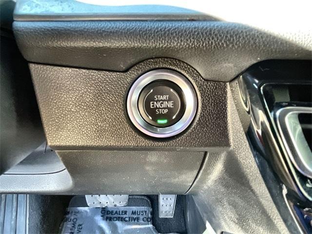 used 2025 Chevrolet Traverse car, priced at $35,495