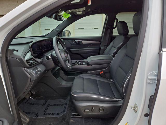 used 2025 Buick Enclave car, priced at $37,494