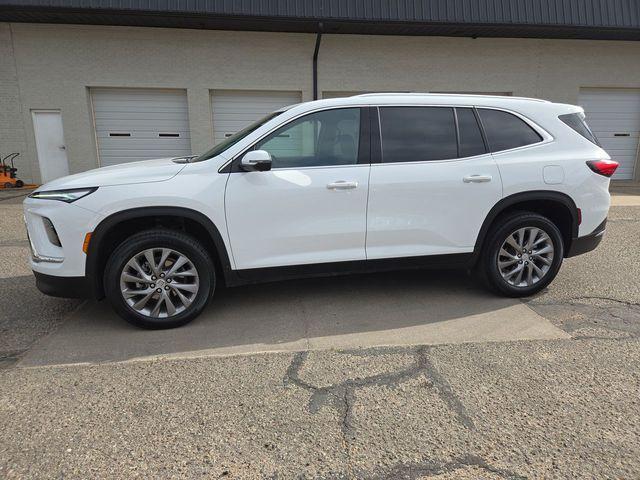 used 2025 Buick Enclave car, priced at $37,494