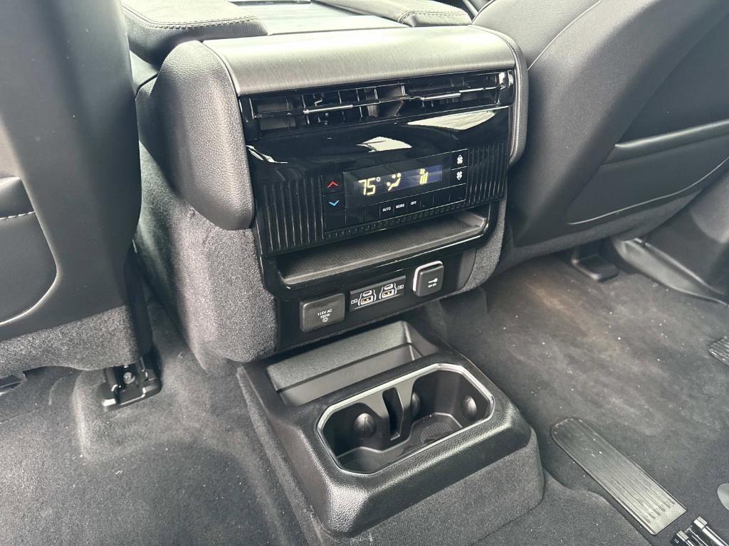 new 2026 Jeep Grand Wagoneer car, priced at $74,004