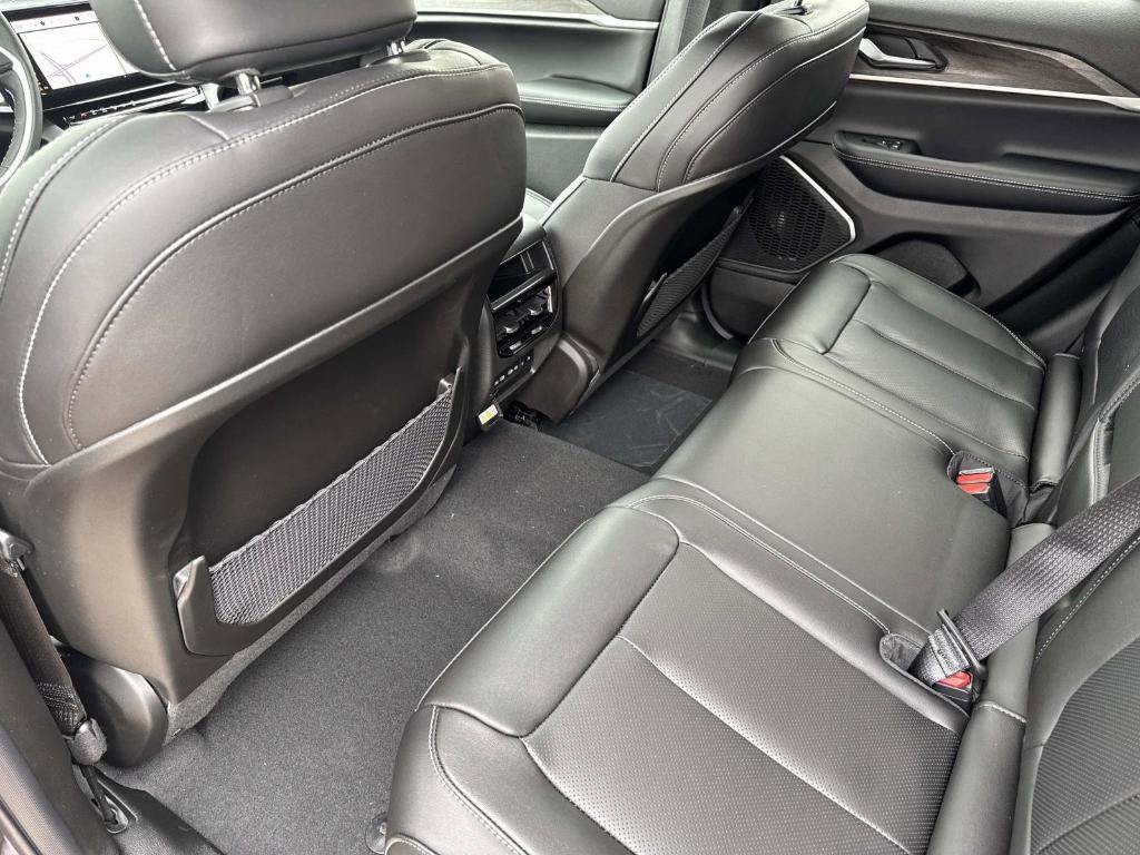 new 2026 Jeep Grand Cherokee car, priced at $50,509