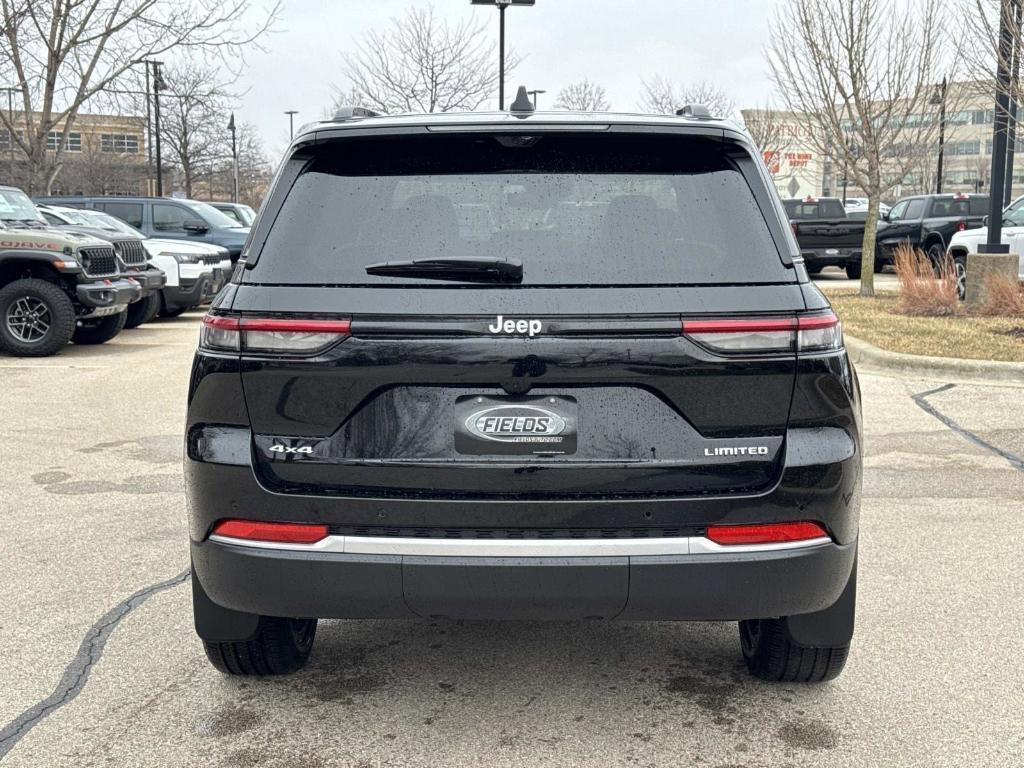 new 2026 Jeep Grand Cherokee car, priced at $51,924