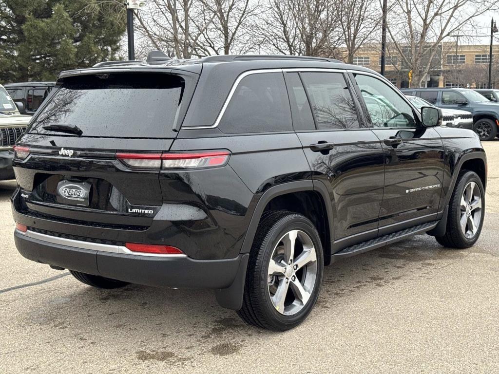 new 2026 Jeep Grand Cherokee car, priced at $51,924