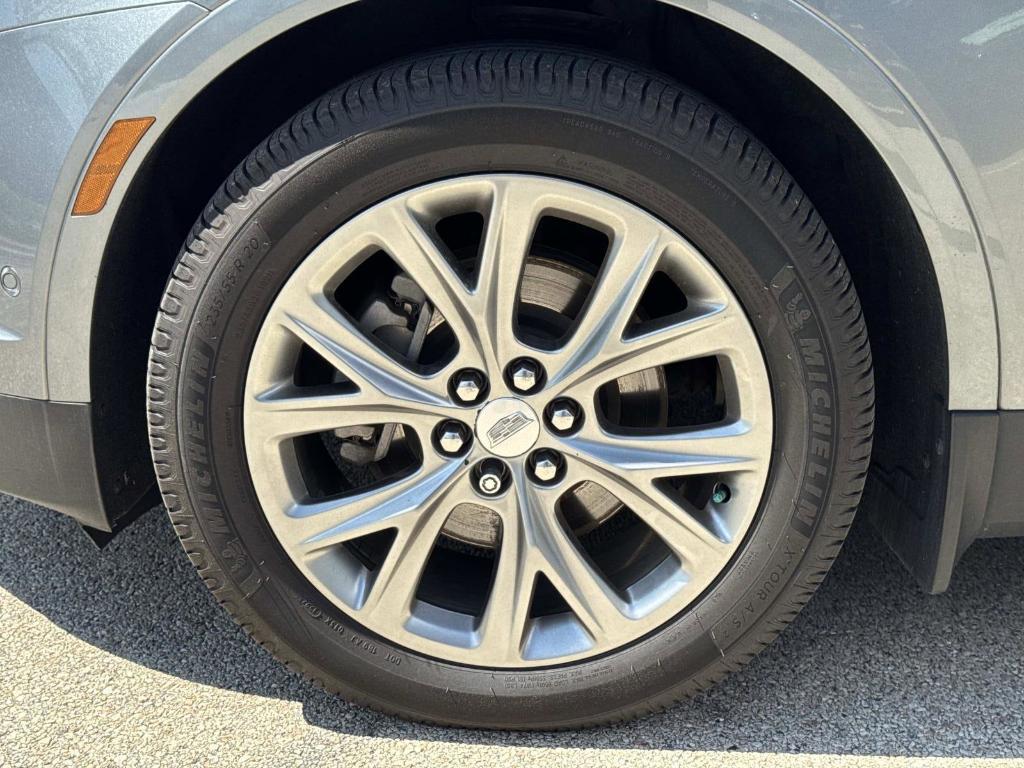 used 2020 Cadillac XT5 car, priced at $20,869