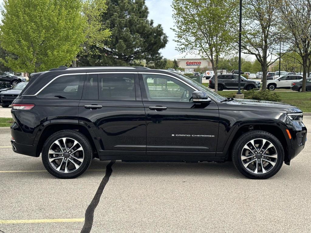 used 2022 Jeep Grand Cherokee 4xe car, priced at $27,169