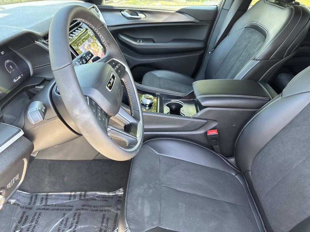 new 2025 Jeep Grand Cherokee car, priced at $39,510