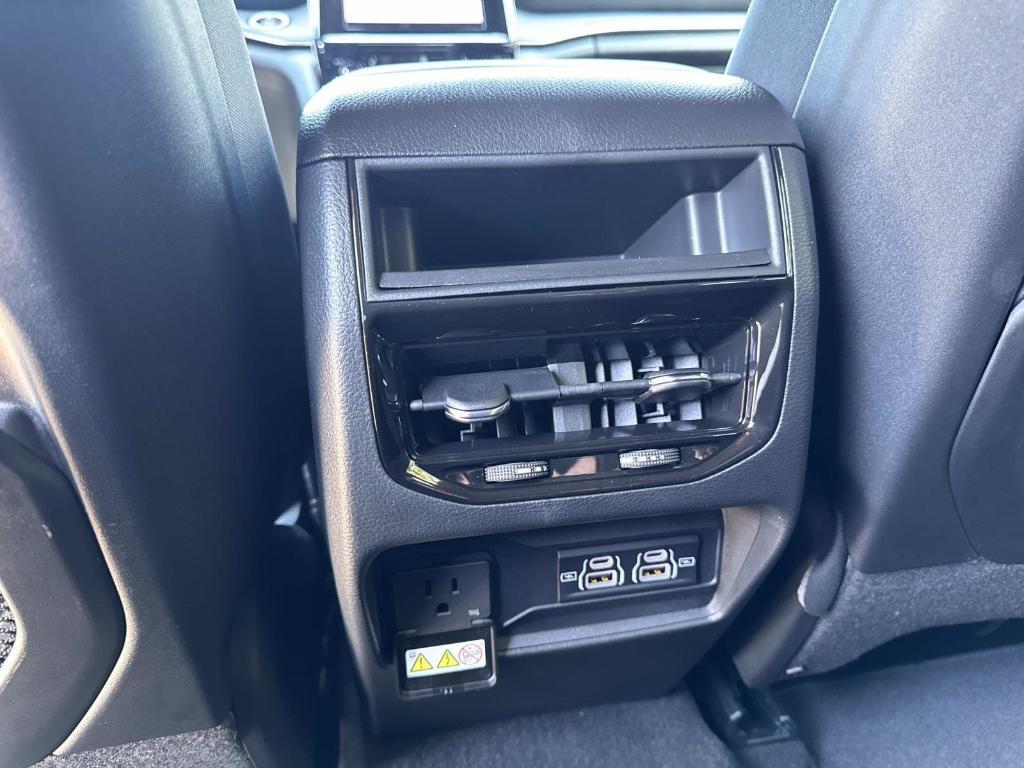 new 2025 Jeep Grand Cherokee car, priced at $39,510