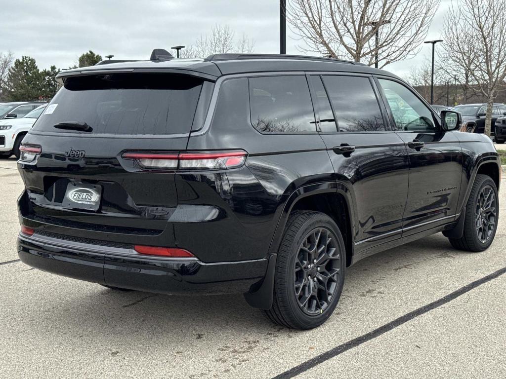 new 2026 Jeep Grand Cherokee L car, priced at $65,001