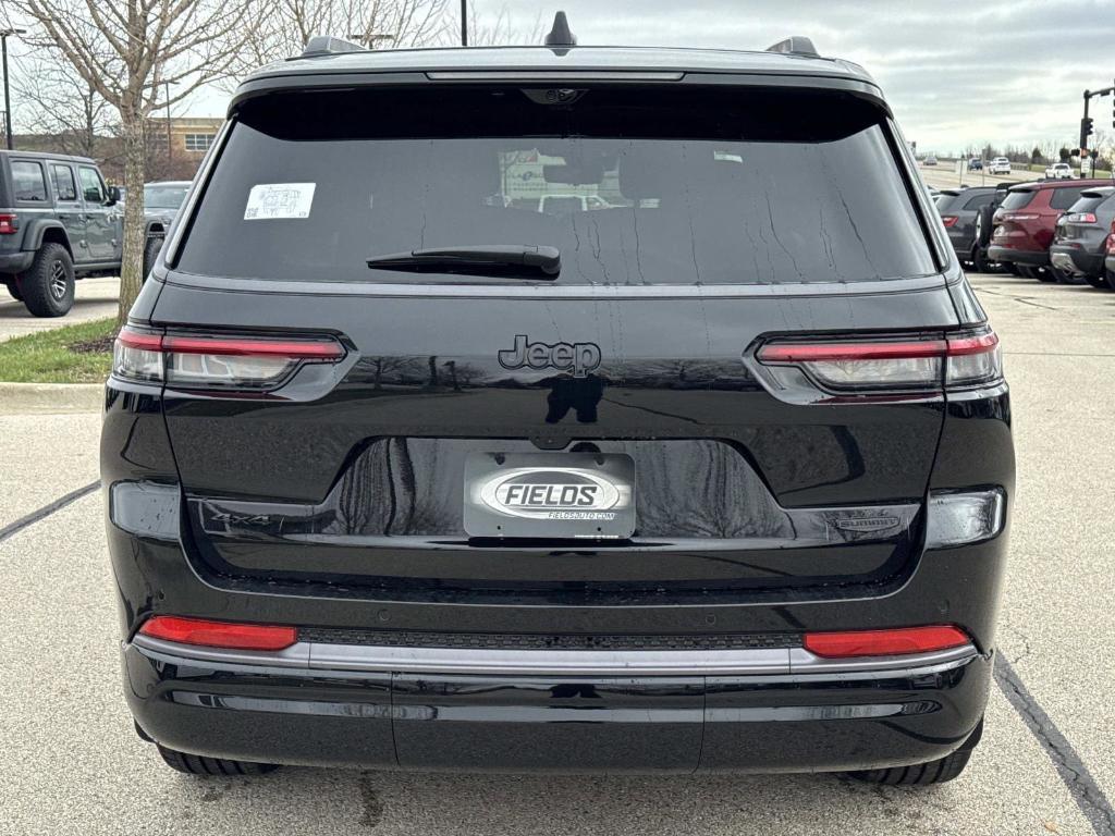 new 2026 Jeep Grand Cherokee L car, priced at $65,001