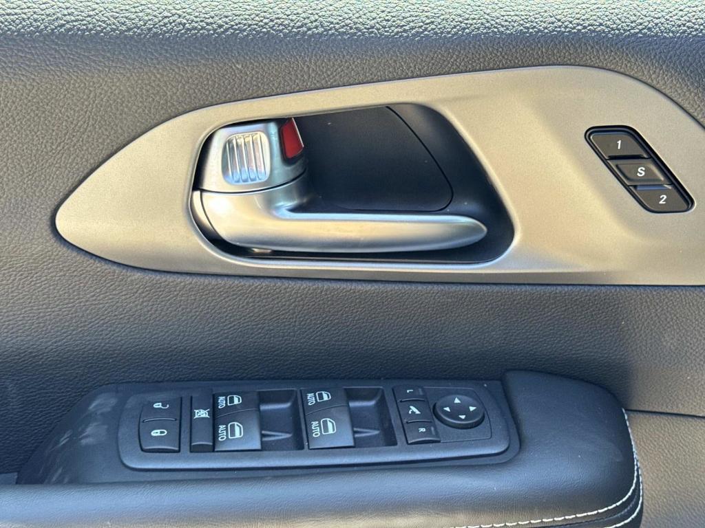 new 2027 Chrysler Pacifica car, priced at $55,354