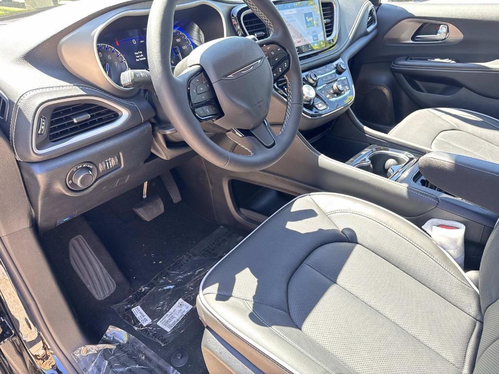 new 2027 Chrysler Pacifica car, priced at $55,354