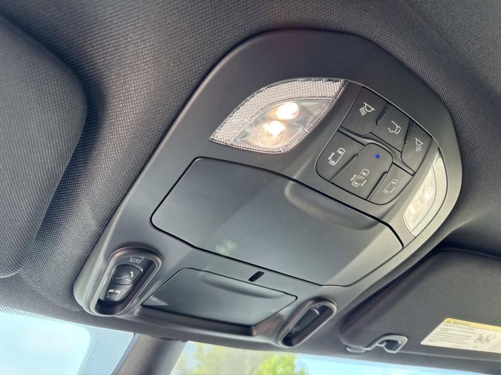 new 2027 Chrysler Pacifica car, priced at $55,354