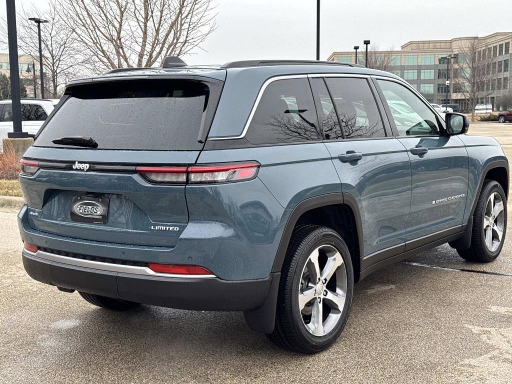 new 2026 Jeep Grand Cherokee car, priced at $47,984