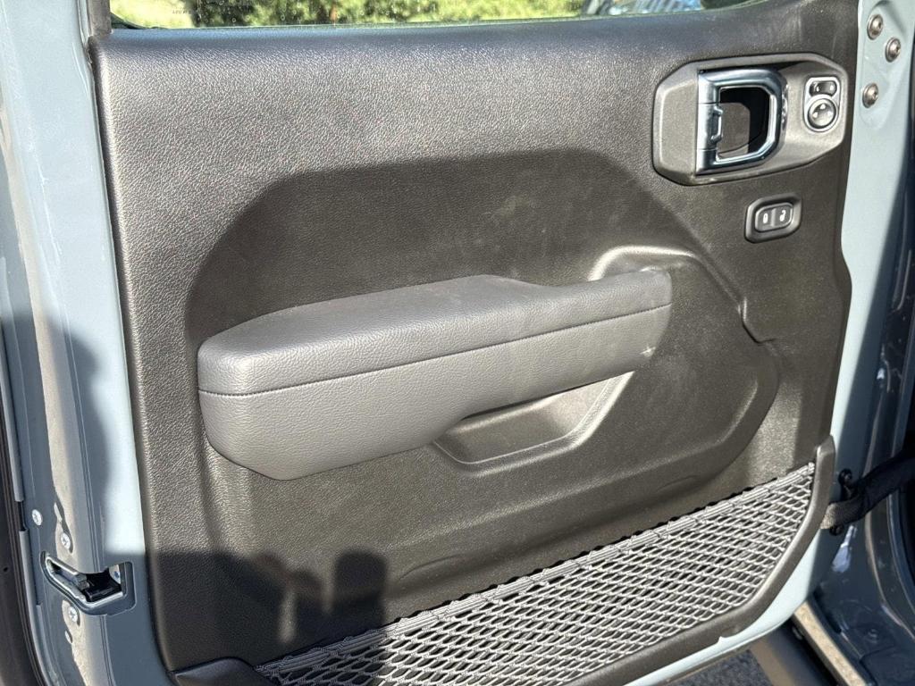 new 2026 Jeep Wrangler car, priced at $58,254