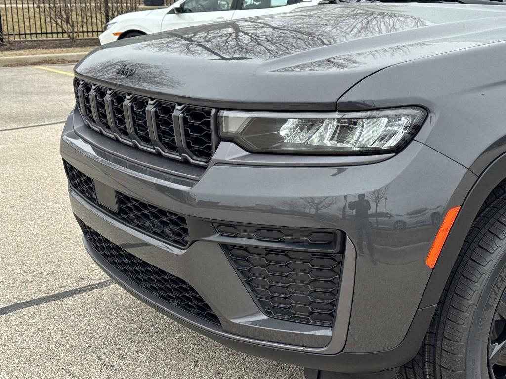 new 2026 Jeep Grand Cherokee car, priced at $47,424